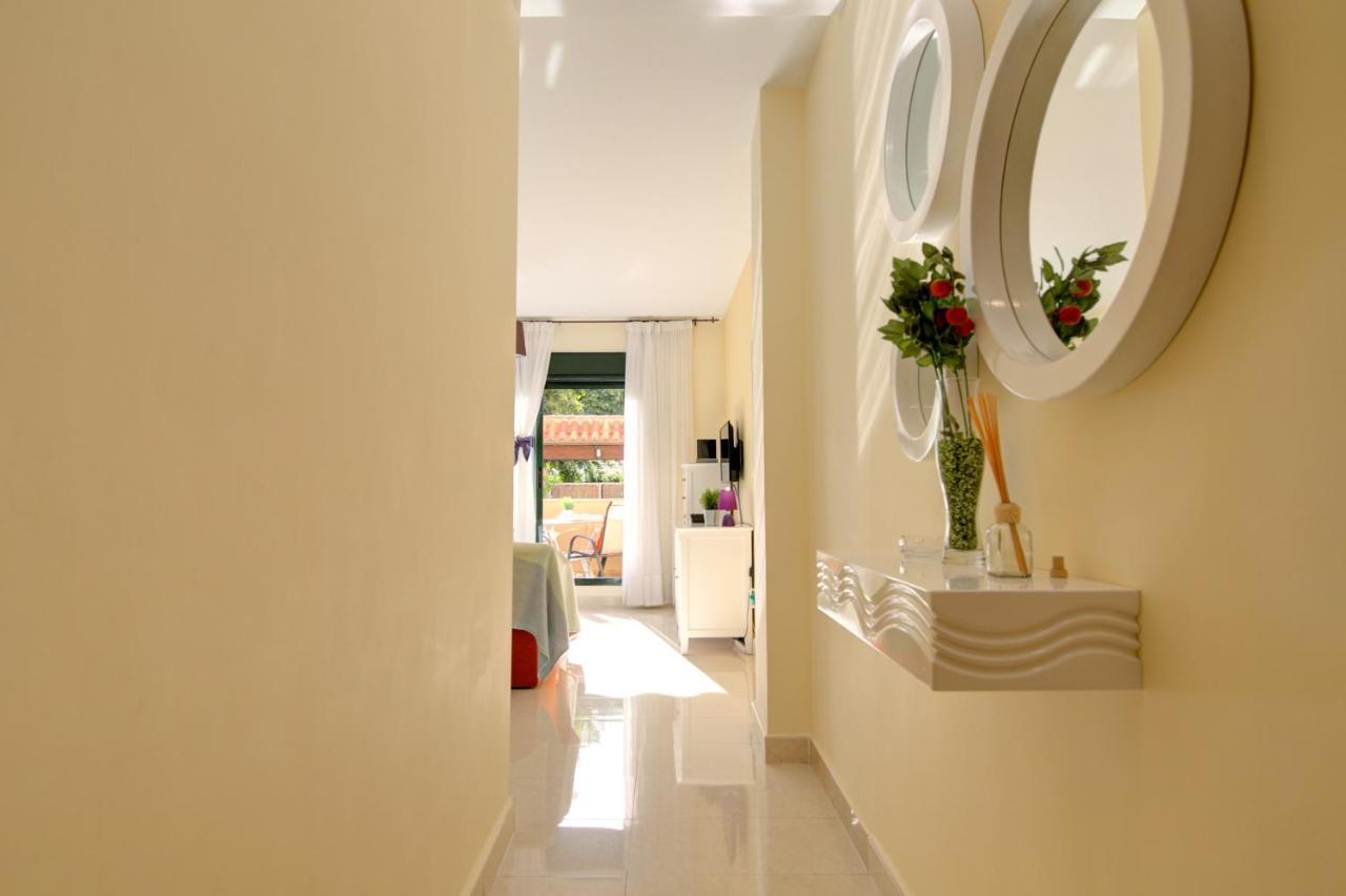 Apartamento Cala Bajo Нерха Екстер'єр фото