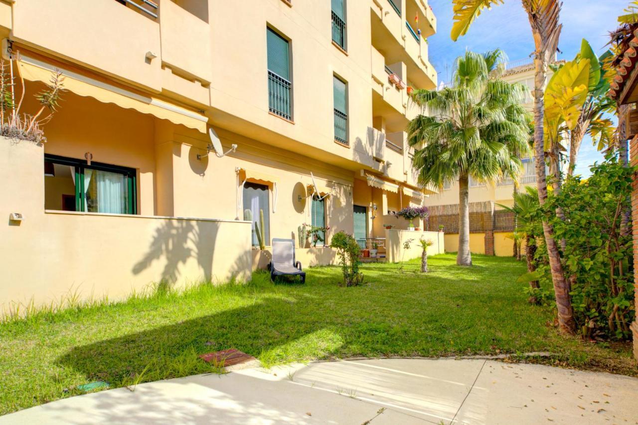 Apartamento Cala Bajo Нерха Екстер'єр фото
