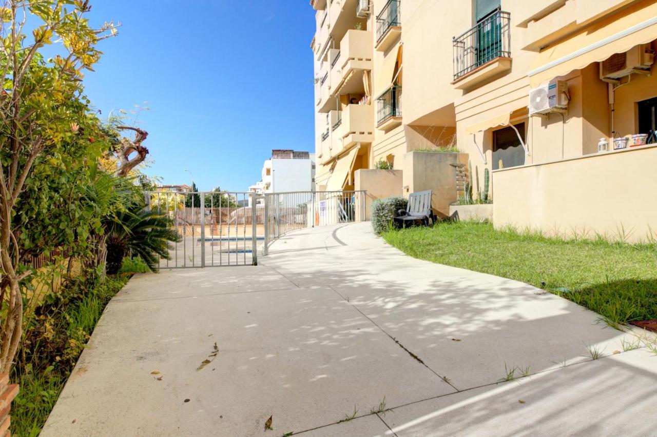 Apartamento Cala Bajo Нерха Екстер'єр фото